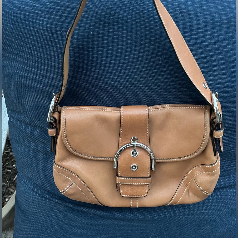 Coach vintage tan soho leather shoulder bag